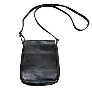 Vintage La Donne Leather Collection Flap Slim Black Shoulder Bag Purse Crossbody